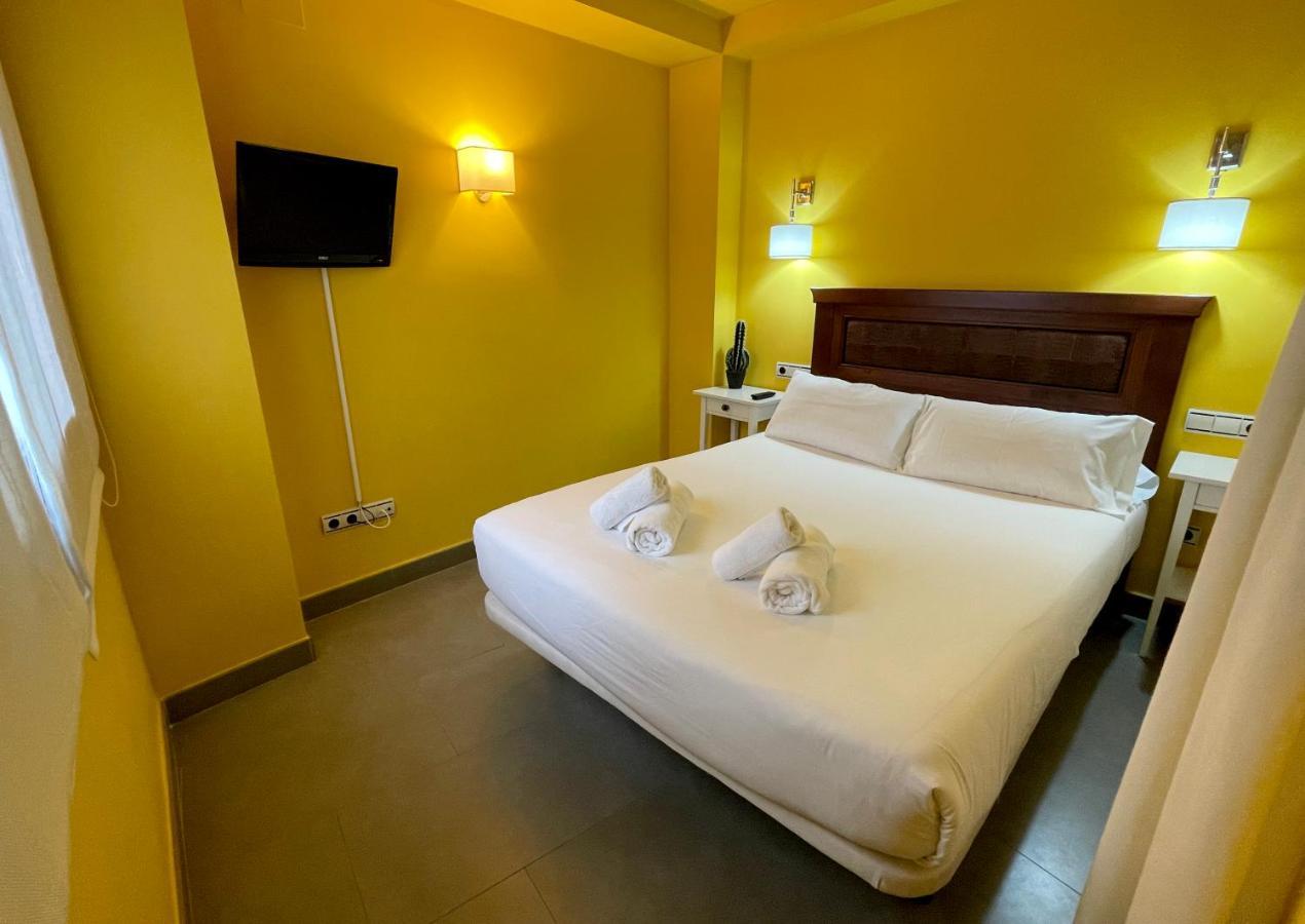 Ritual Sevilla Suites - Malaver 23 (Adults Only) エクステリア 写真