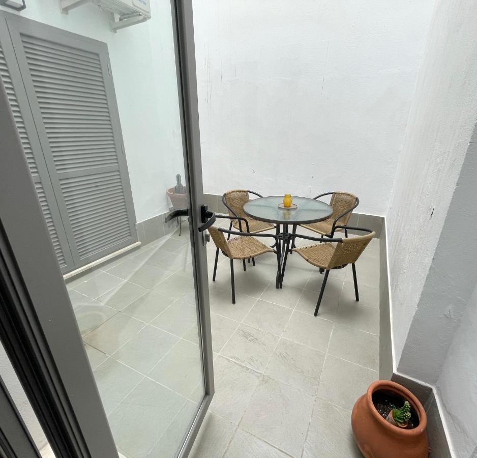 Ritual Sevilla Suites - Malaver 23 (Adults Only) エクステリア 写真