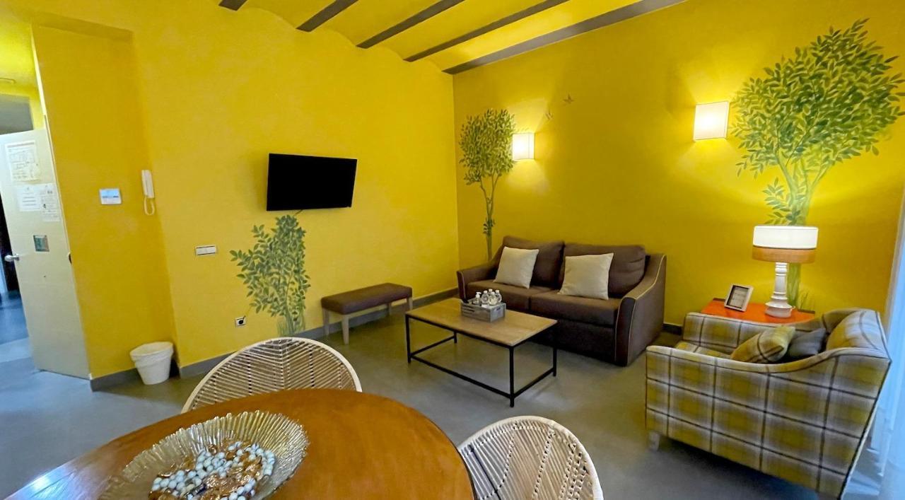 Ritual Sevilla Suites - Malaver 23 (Adults Only) エクステリア 写真